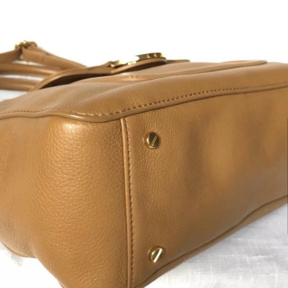 Tory Burch Pebble leather crossbody - Picture 6 of 8